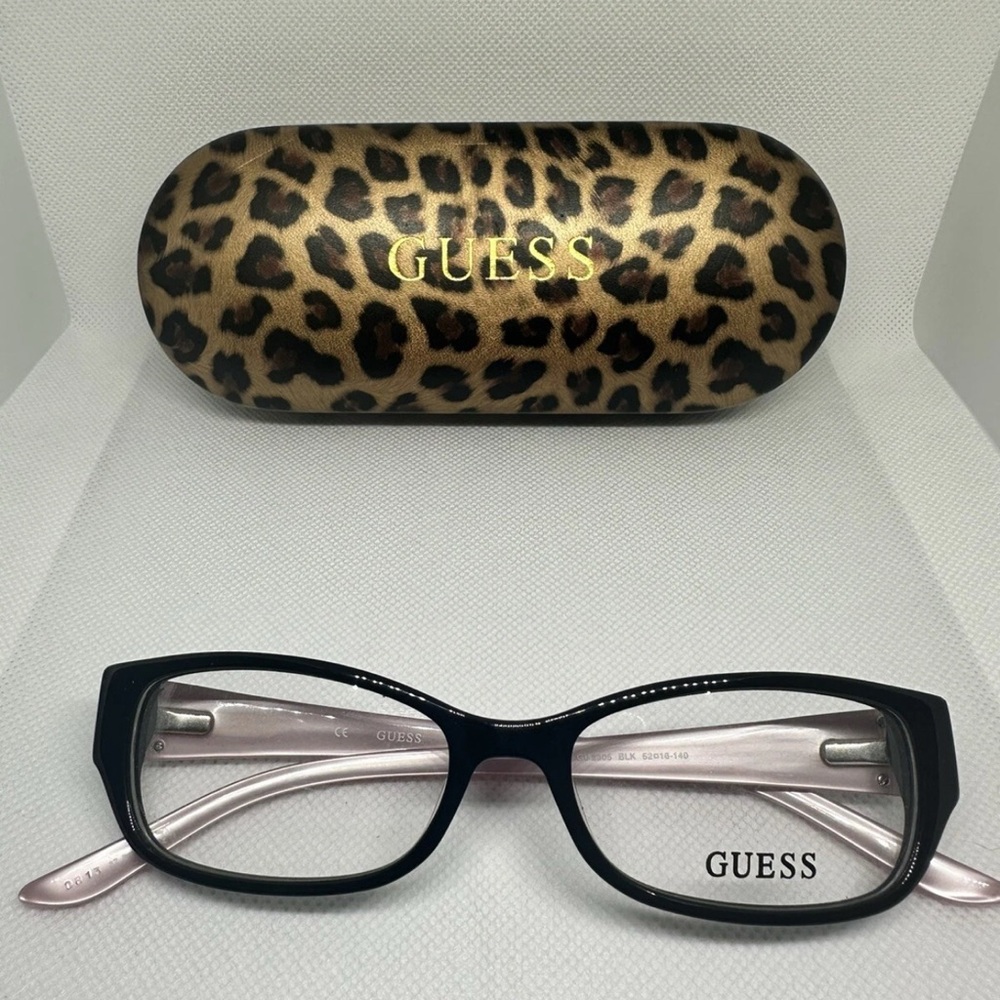 Guess Women's Glasses with Black Frame and Pink Temples